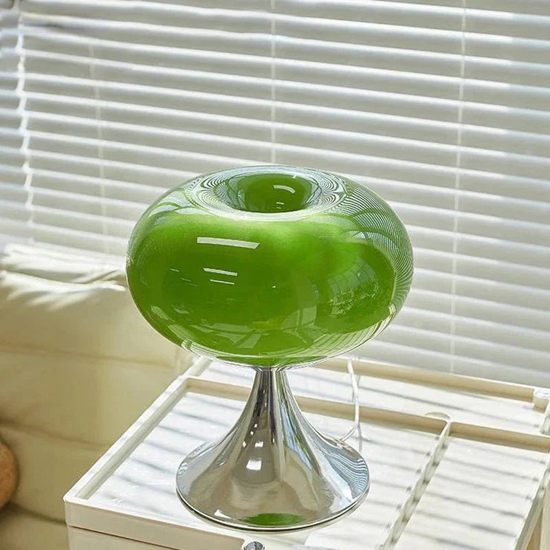 Lampe de Table Antique Pomme pour un éclat Doux et Accueillant