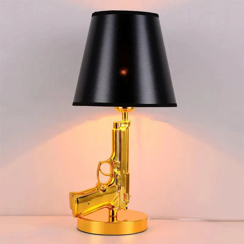 Lampe de Bureau Artdelumière en Forme de Pistolet élégante et Unique
