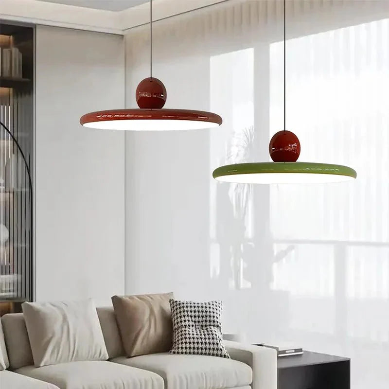 L'élégance Intemporelle avec la Bauhaus Elegance™ Glastischleuchte