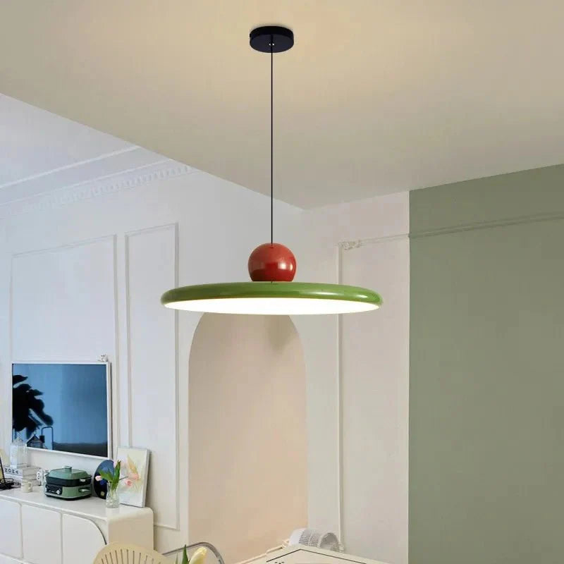 L'élégance Intemporelle avec la Bauhaus Elegance™ Glastischleuchte