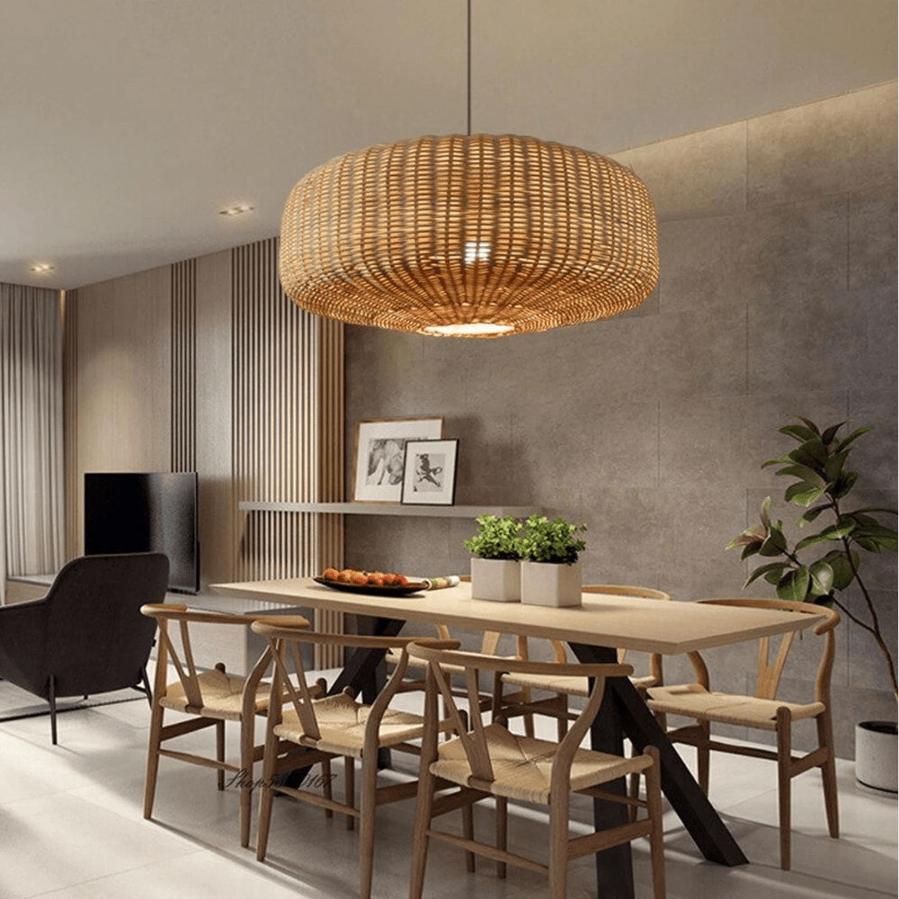 Illuminez votre Espace avec L'élégance Unique du Lustre en Rattan