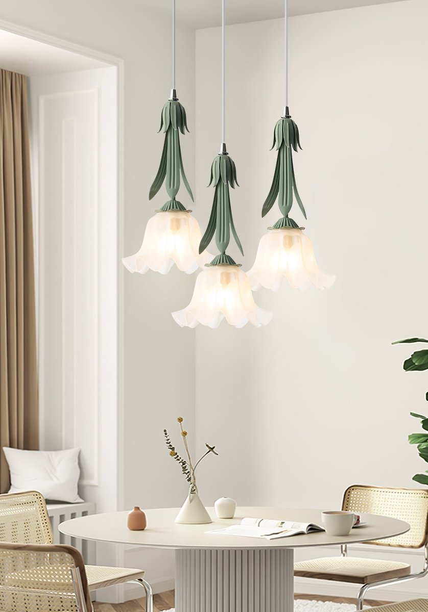 Éclairez votre Espace avec la Hängelampe Mit Blumenmotiv élégante