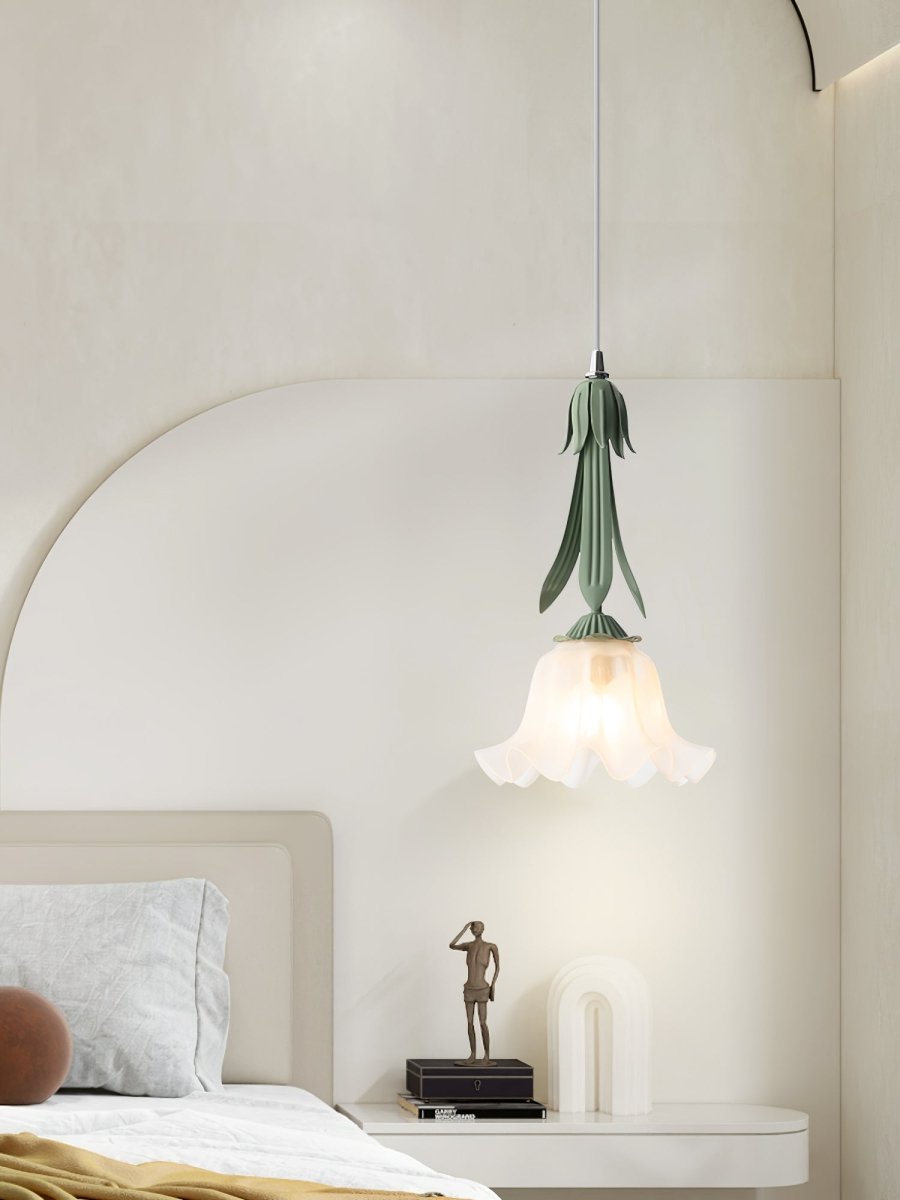 Éclairez votre Espace avec la Hängelampe Mit Blumenmotiv élégante