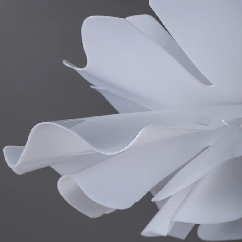 Illuminez votre Intérieur avec la Pendelleuchte Cloud Flower élégante