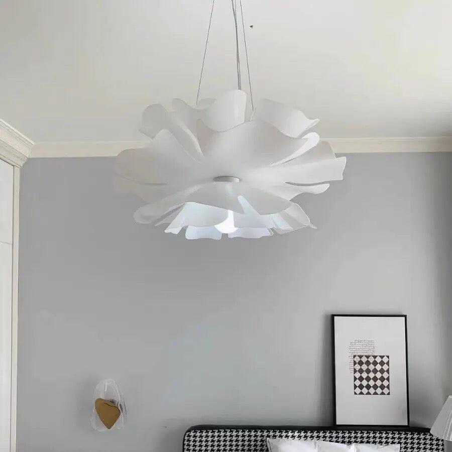 Illuminez votre Intérieur avec la Pendelleuchte Cloud Flower élégante