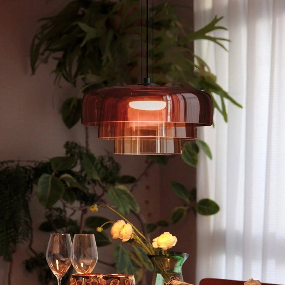 Éclairez votre Espace avec la Délicatesse de la Lumière Crystalclear