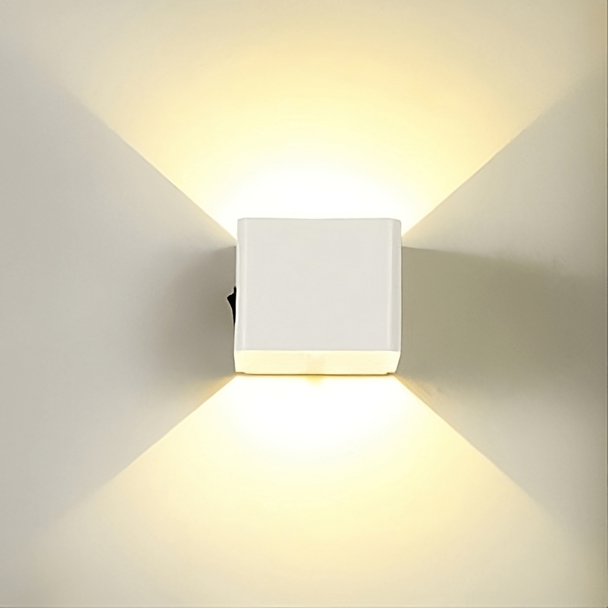 Lumière D'amour : Cubesense Wandlampe avec Détecteur de Mouvement