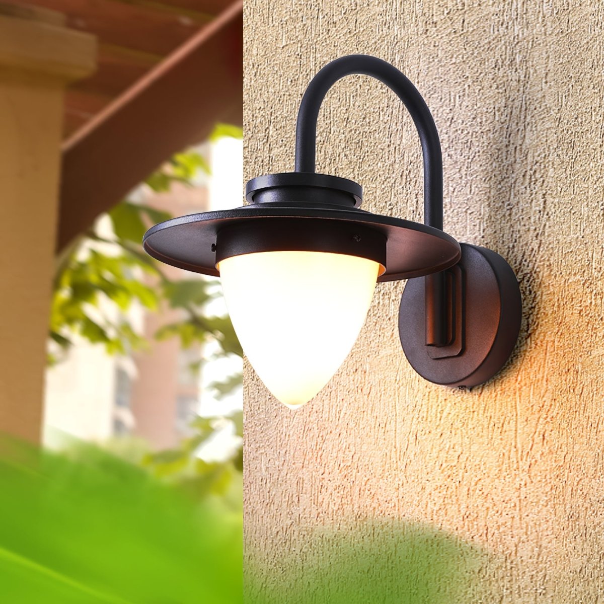 Illuminez votre Extérieur avec la Dennenappel Buitenwandlamp élégante