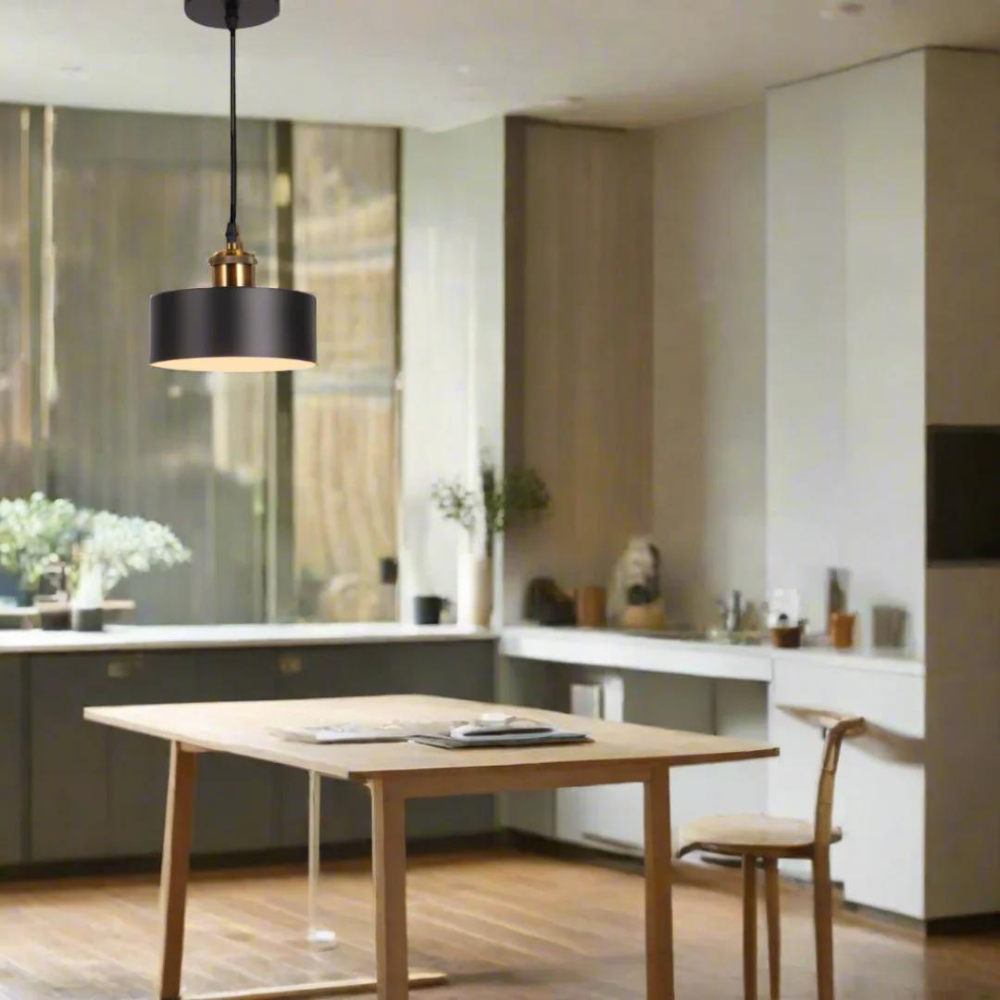 Verfijnde scandi deckenlampe noire et or en métal et résine pour votre intérieur