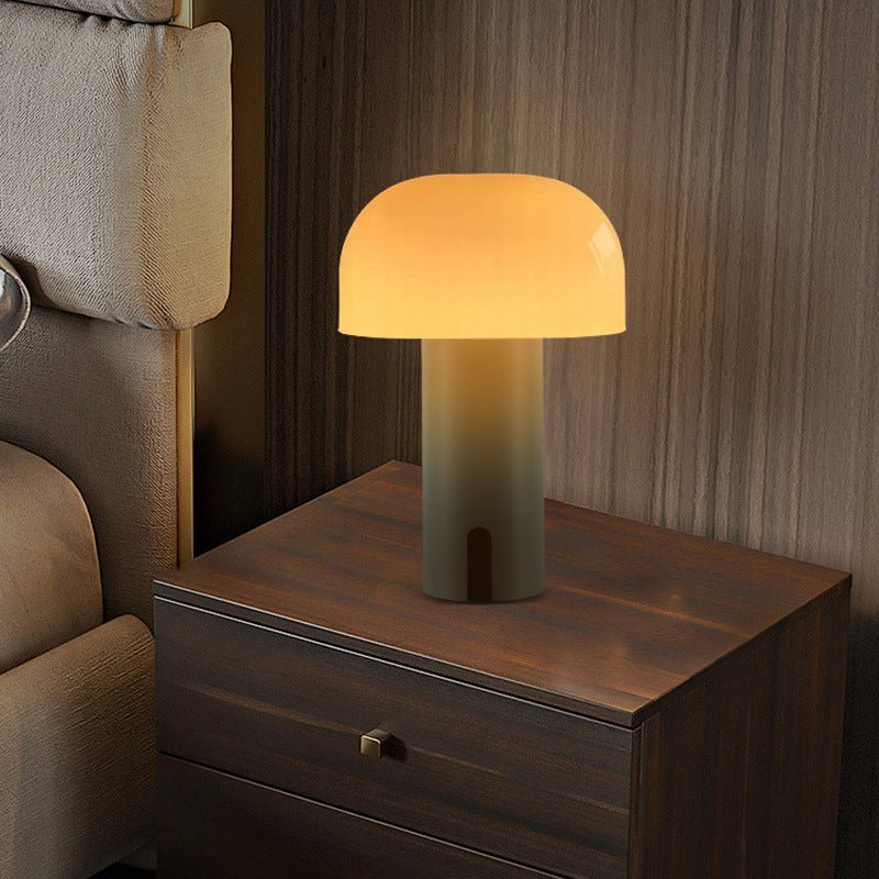 Lampe de Table Design Chapeau élégante et Dimmable pour Ambiance Cozy