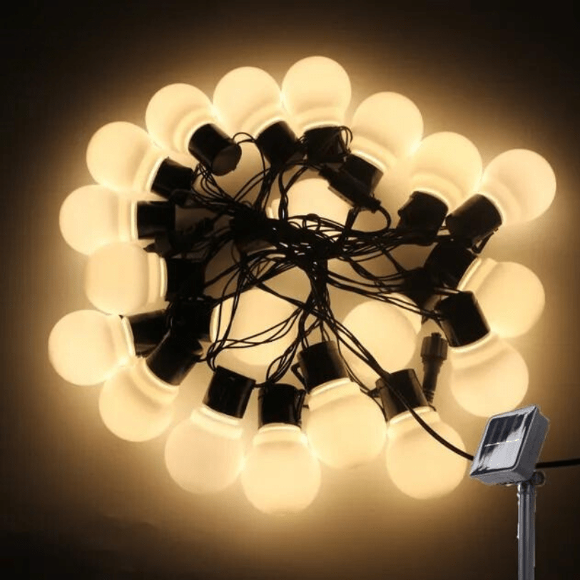 Apportez de la Magie à votre Jardin avec les Festoonglow Außenlichtslingers