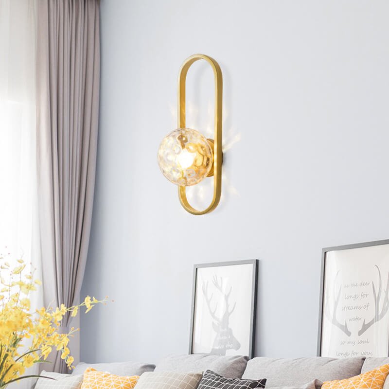 Éclairez votre Espace avec la Moderne Wandlampe à Glaskugel