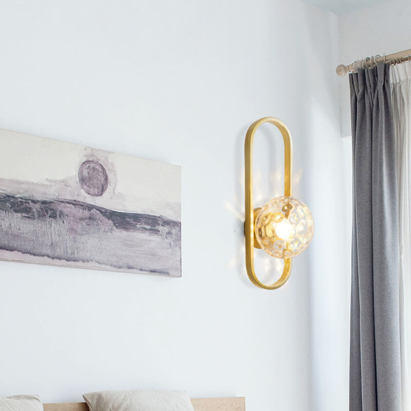 Éclairez votre Espace avec la Moderne Wandlampe à Glaskugel