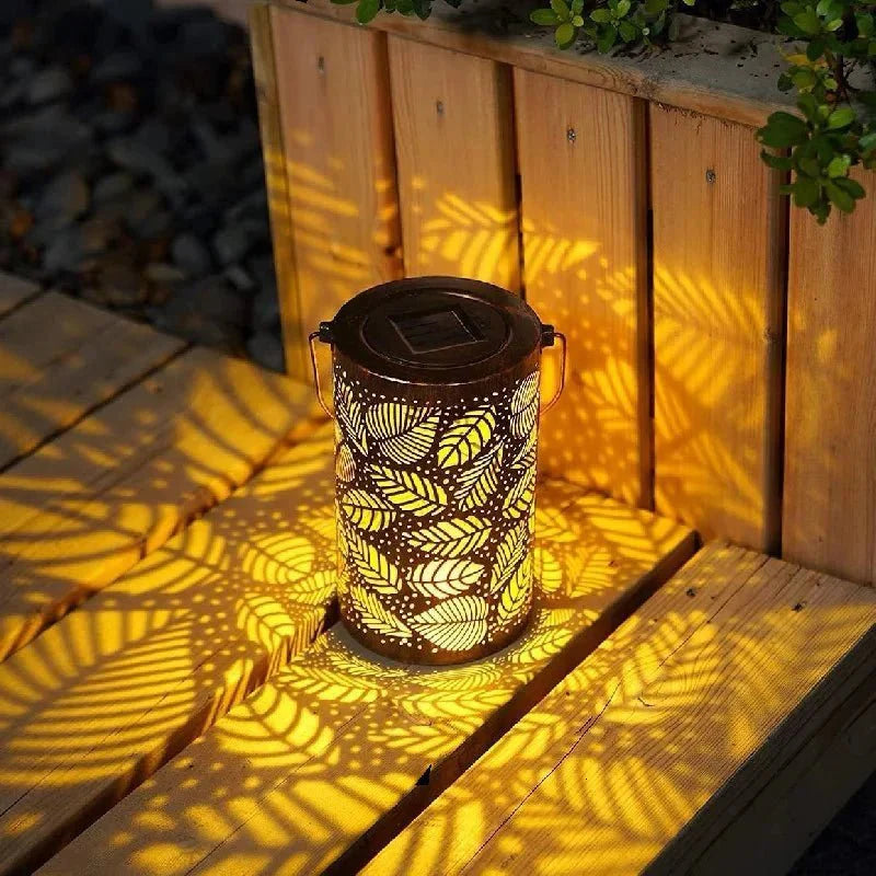 Lumière de Feuille : élégance Melancolique pour votre Paradis Tropical