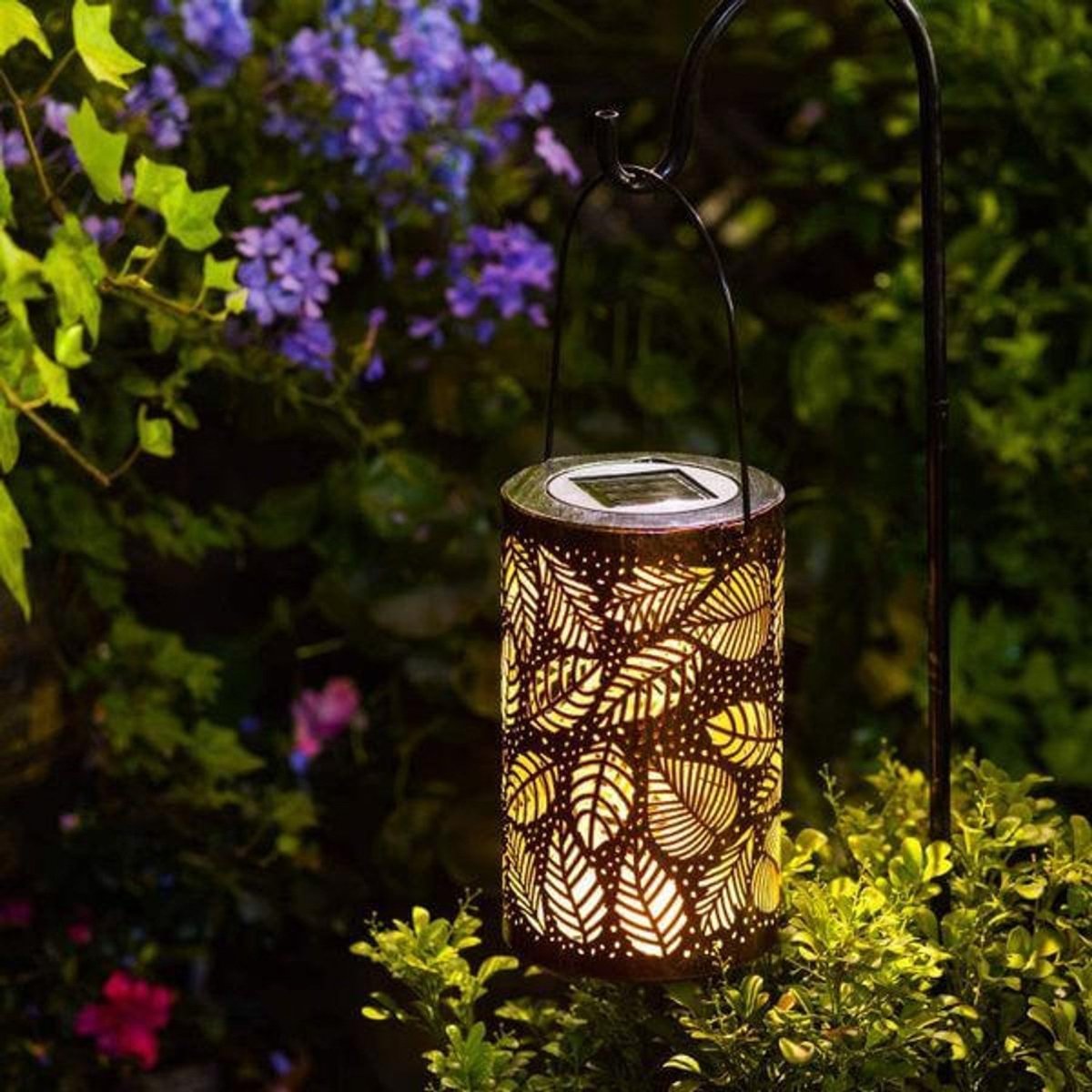 Lumière de Feuille : élégance Melancolique pour votre Paradis Tropical