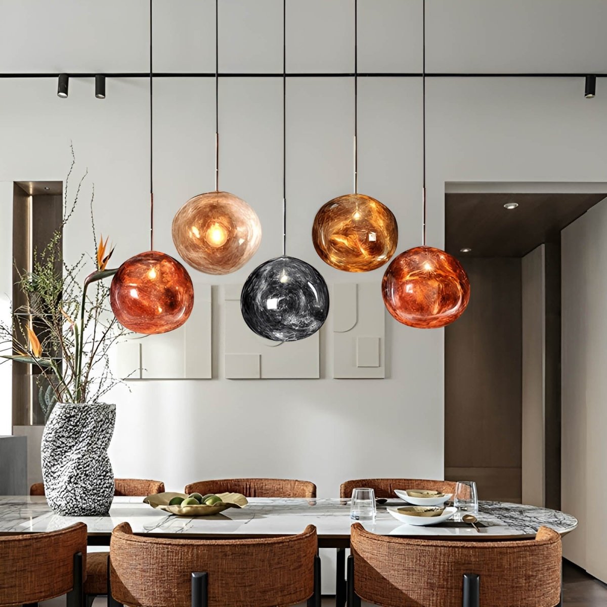 Éclairez avec Amour votre Espace Moderne avec la Luna Resin Pendelleuchte