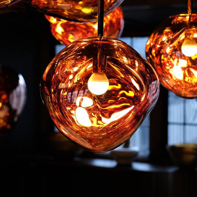 Éclairez avec Amour votre Espace Moderne avec la Luna Resin Pendelleuchte
