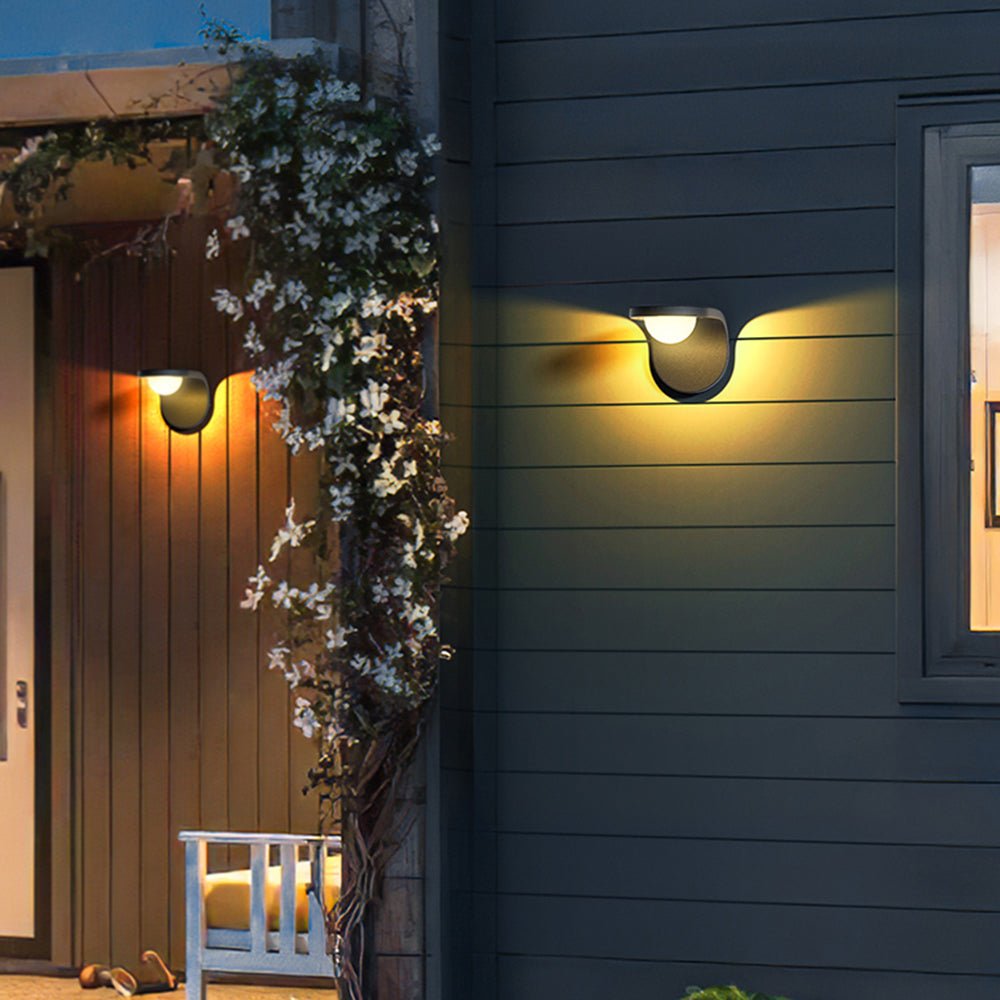Lumineuse et Moderne : Parfaite pour Embellir votre Extérieur
