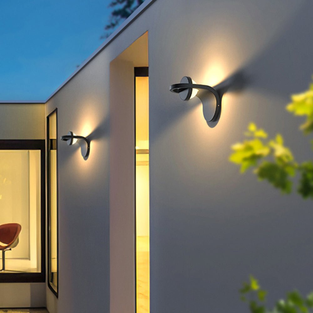 Lumineuse et Moderne : Parfaite pour Embellir votre Extérieur