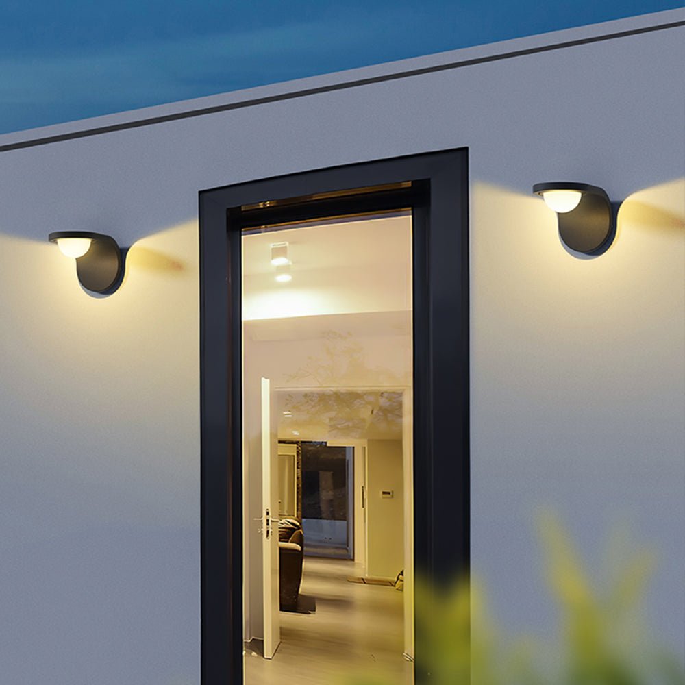 Lumineuse et Moderne : Parfaite pour Embellir votre Extérieur