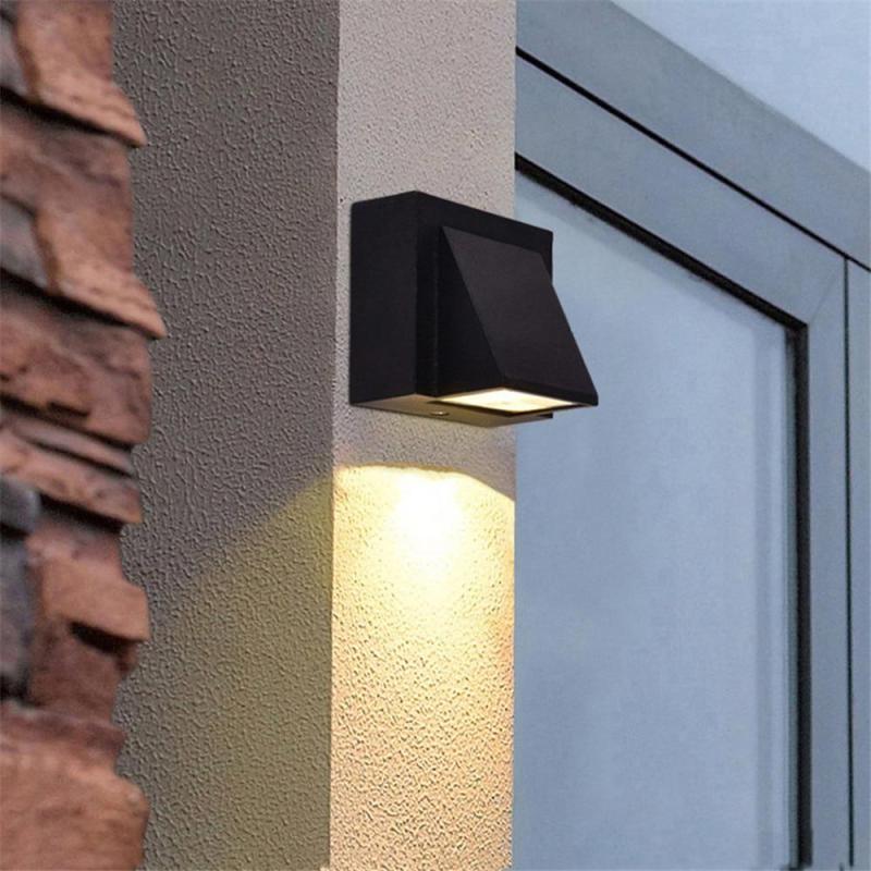 Éclairez vos Espaces Extérieurs avec la Charmante Orr Moderne Métall Led