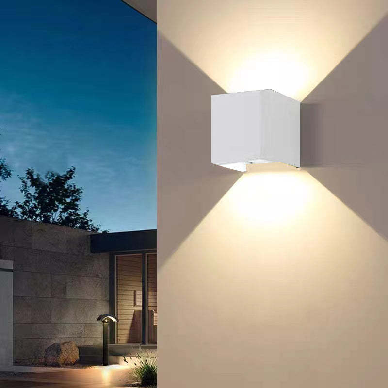 Apportez du Style à votre Espace avec la Lampe Led Réglable élégante