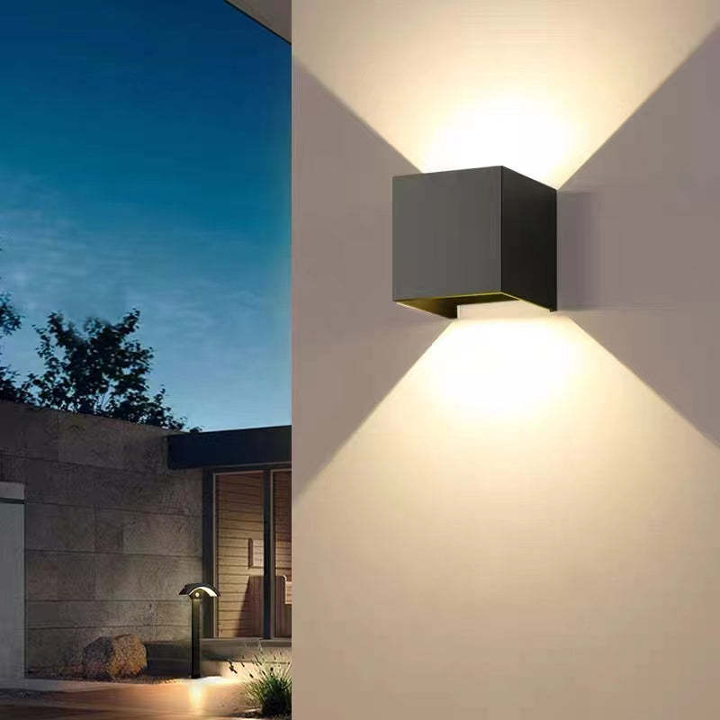 Apportez du Style à votre Espace avec la Lampe Led Réglable élégante