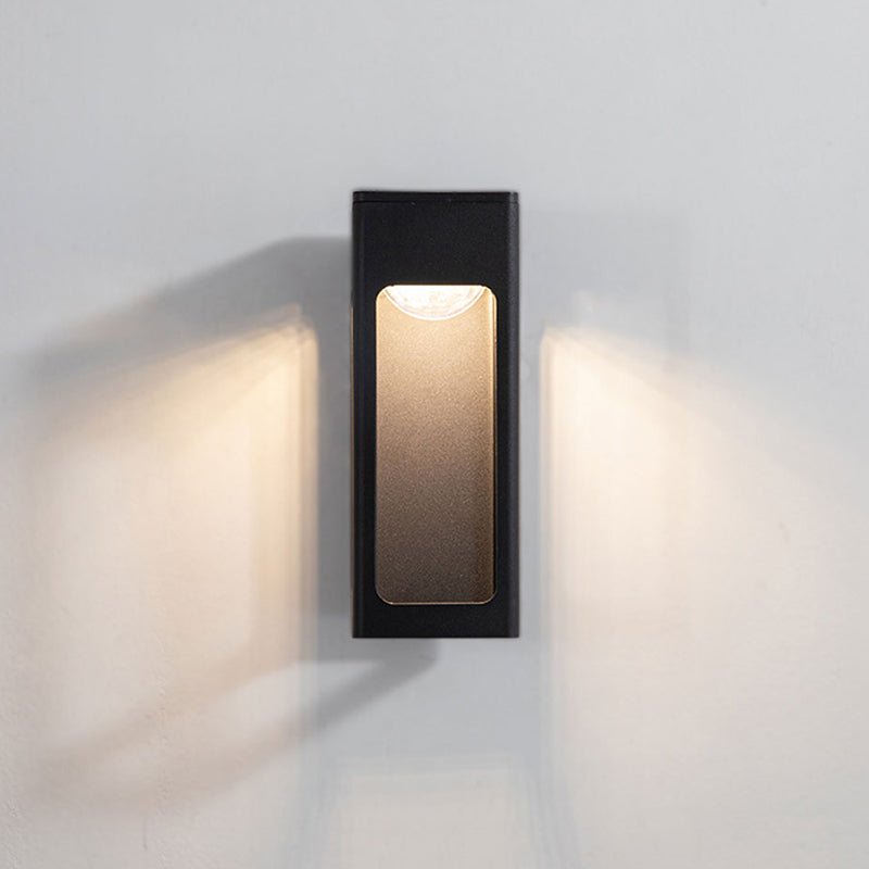 Éclairez votre Extérieur avec une Lampe Murale Géométrique Moderne pour la Installation