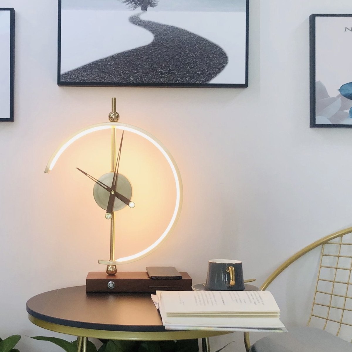 La Clock Lampe : élégance et Fonctionnalité pour chaque Pièce