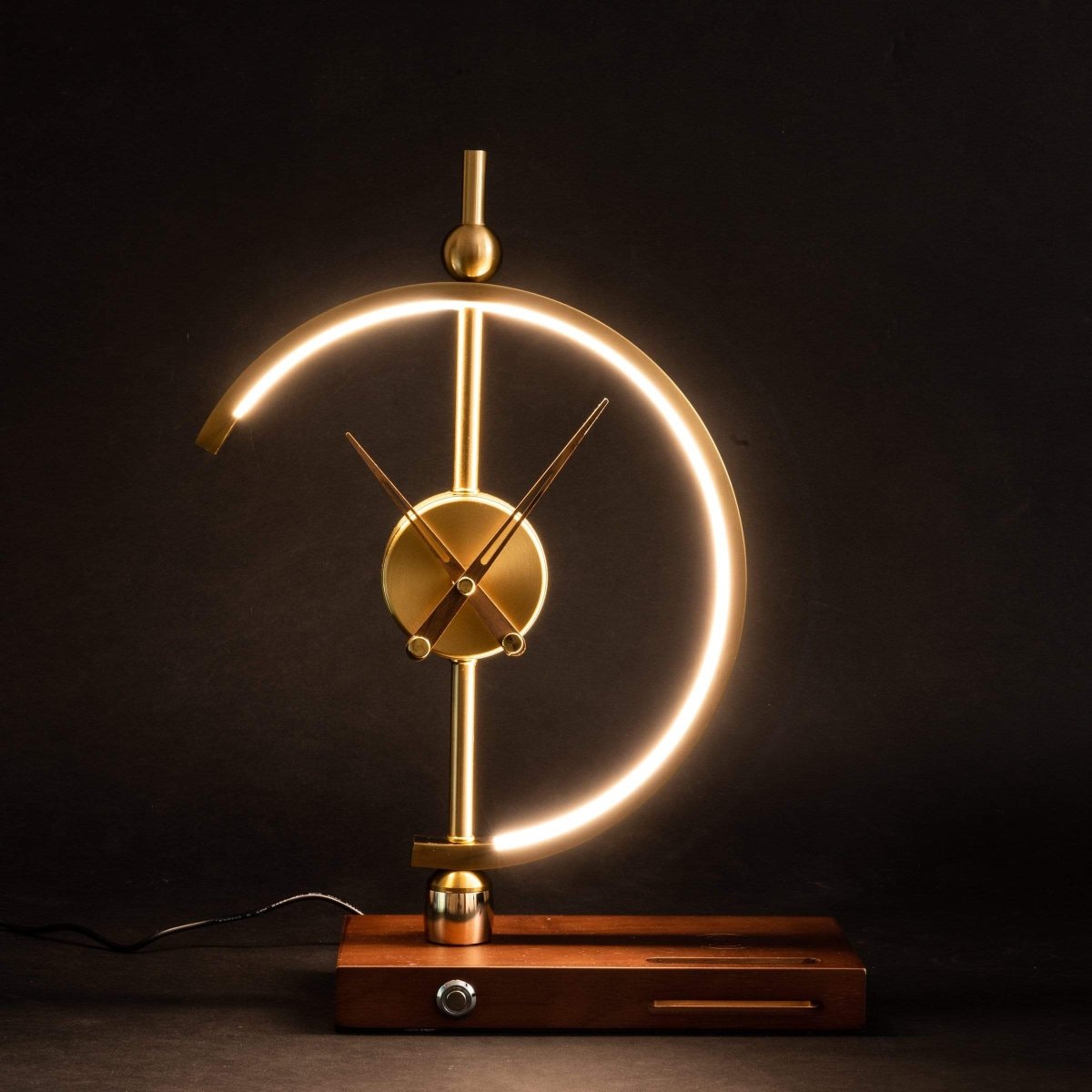La Clock Lampe : élégance et Fonctionnalité pour chaque Pièce