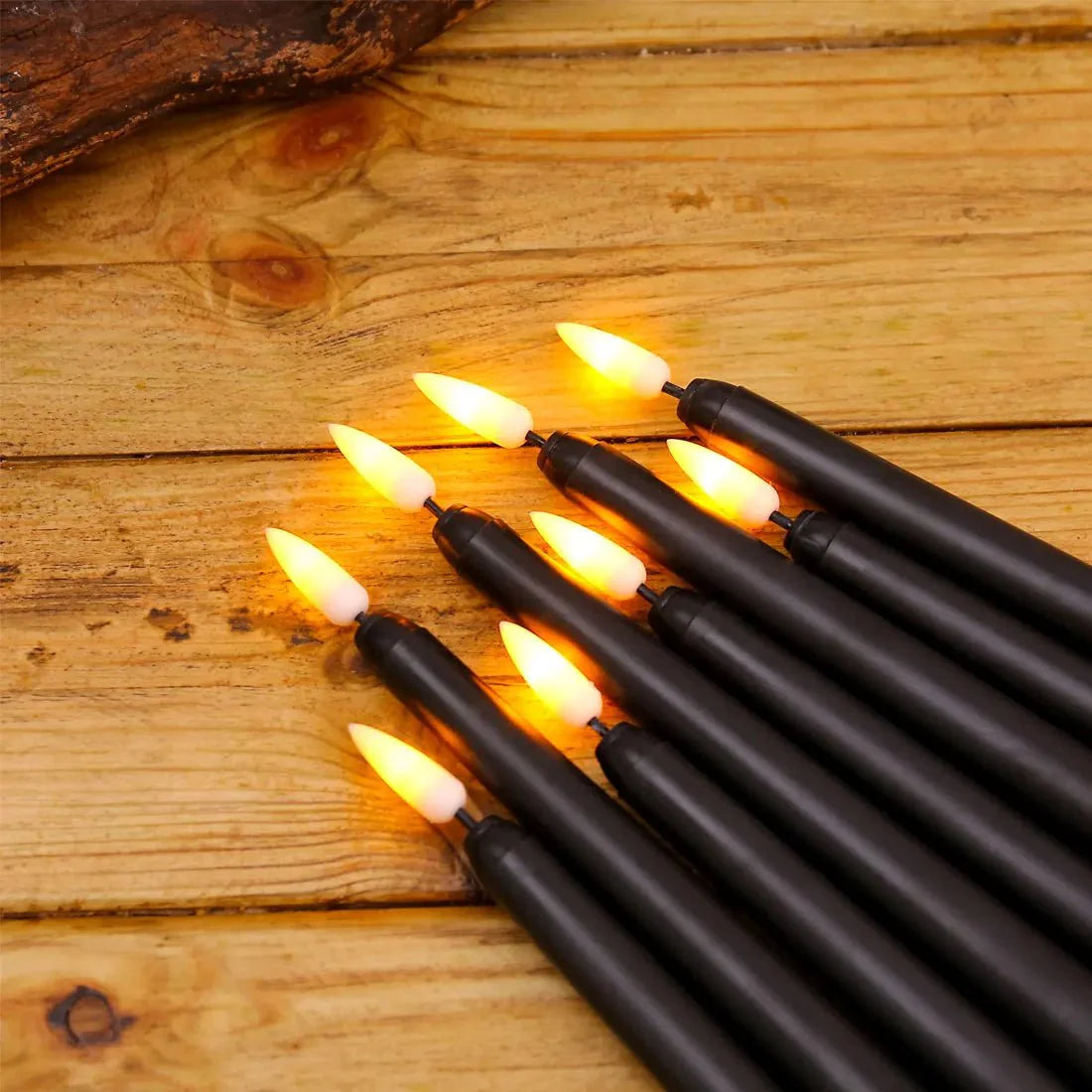 Charmes D'halloween avec les Schwarze Led-kerzen Nightfall