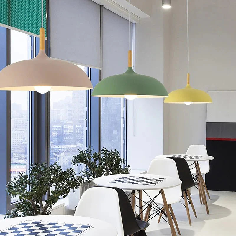 Laissez-vous Séduire par la Nordiclight Deckenlampe en Chêne Scandinave