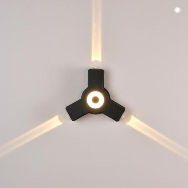 Lampe Extérieure Orr pour Illuminer votre Maison avec Chaleur