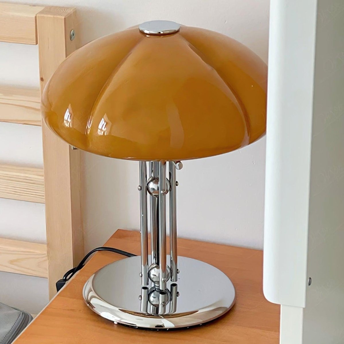 Laissez-vous Charmer par la Lampe Pilz Bauhaus de 30cm x Hauteur