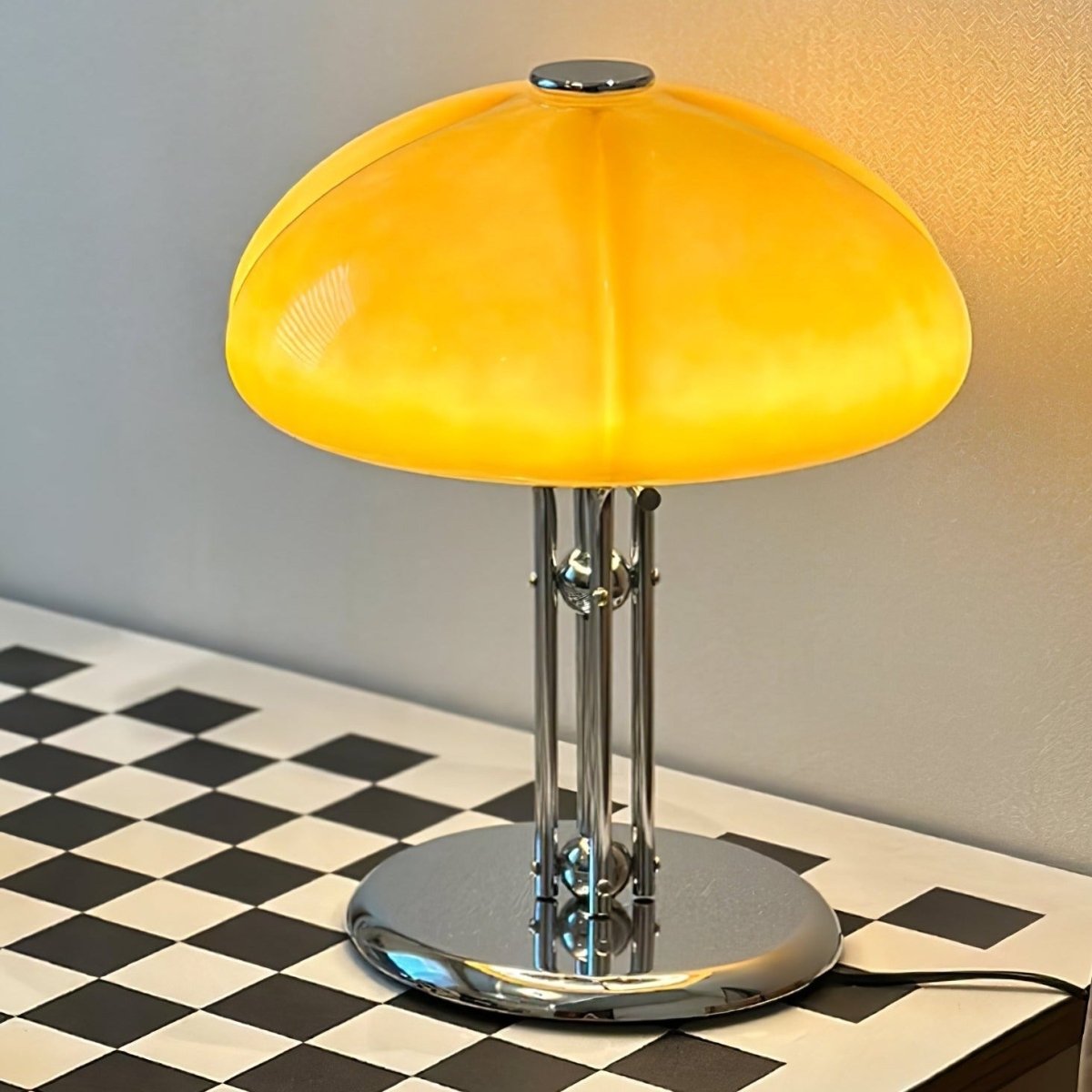 Laissez-vous Charmer par la Lampe Pilz Bauhaus de 30cm x Hauteur