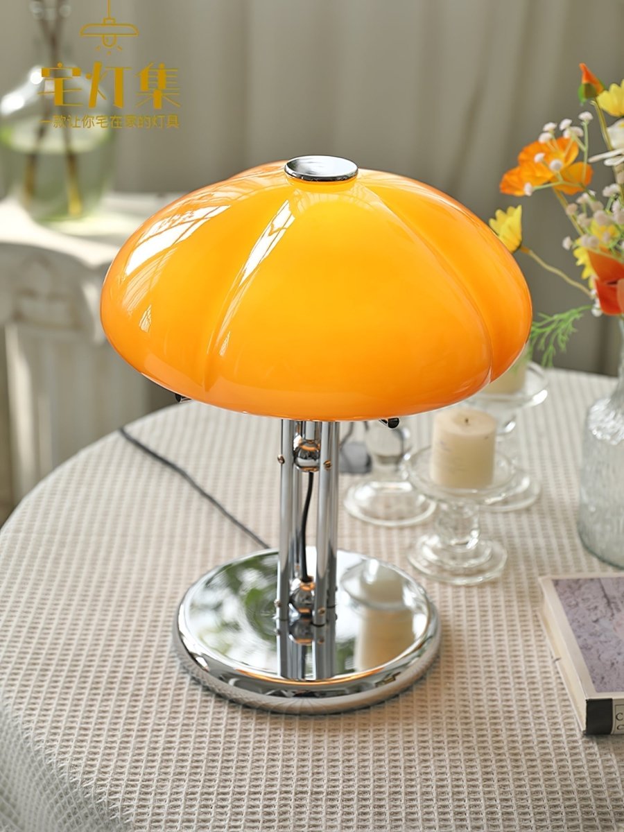 Laissez-vous Charmer par la Lampe Pilz Bauhaus de 30cm x Hauteur