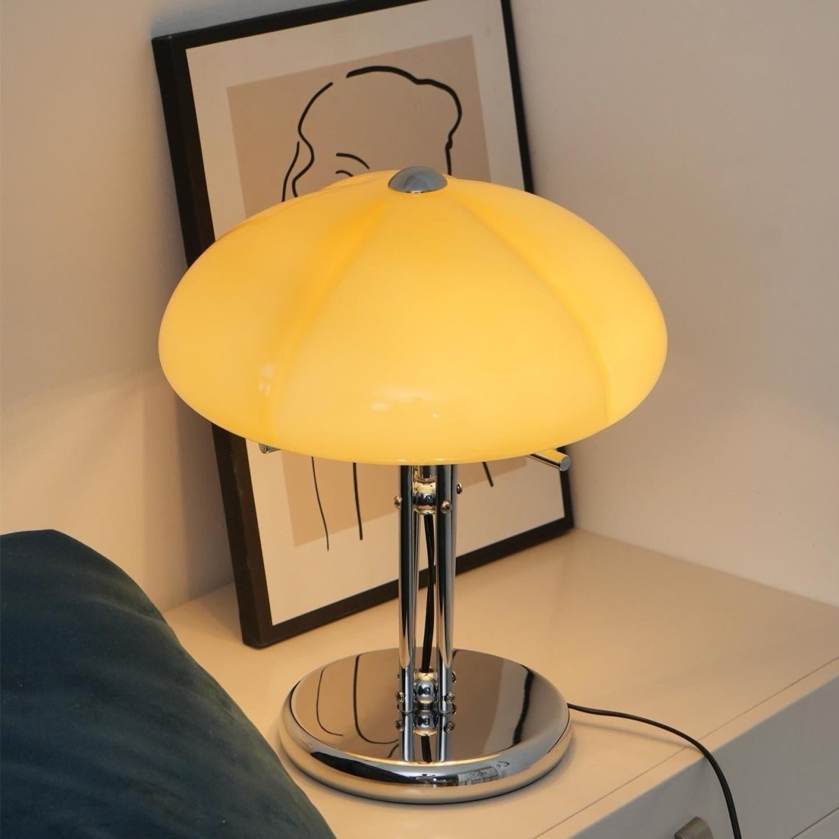 Laissez-vous Charmer par la Lampe Pilz Bauhaus de 30cm x Hauteur
