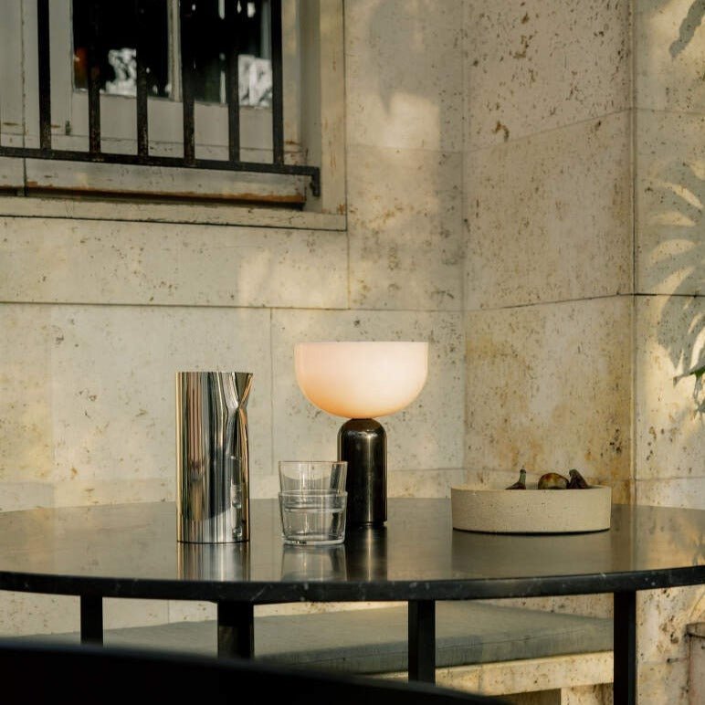 Illuminatez votre Espace avec la Beauté de la Lampe Raja en Marbre