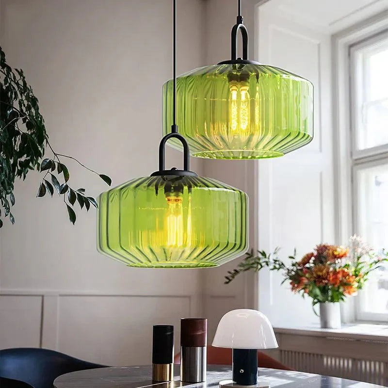 Éclairez votre Espace avec Cette Hängelampe Nordic Retro Glazen élégante