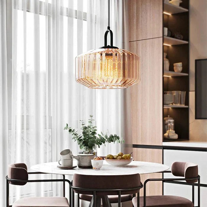 Éclairez votre Espace avec Cette Hängelampe Nordic Retro Glazen élégante