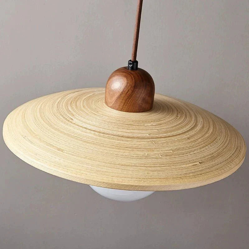 Éclairez votre Espace avec notre Hängeleuchte en Bambou Nordic Retro