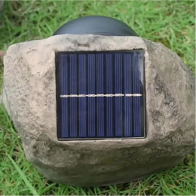 Illuminez votre Jardin avec la Solarleuchte Rocky Light qui S'intègre Parfaitement