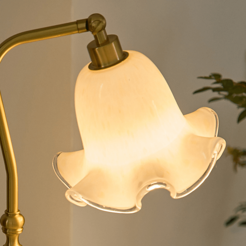 Lampe Rose au Design Vintage et élégant en Laiton Massif