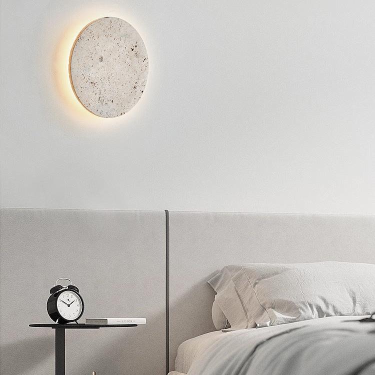 Apportez de la Chaleur avec la Lampe Murale Ronde en Travertin Stein