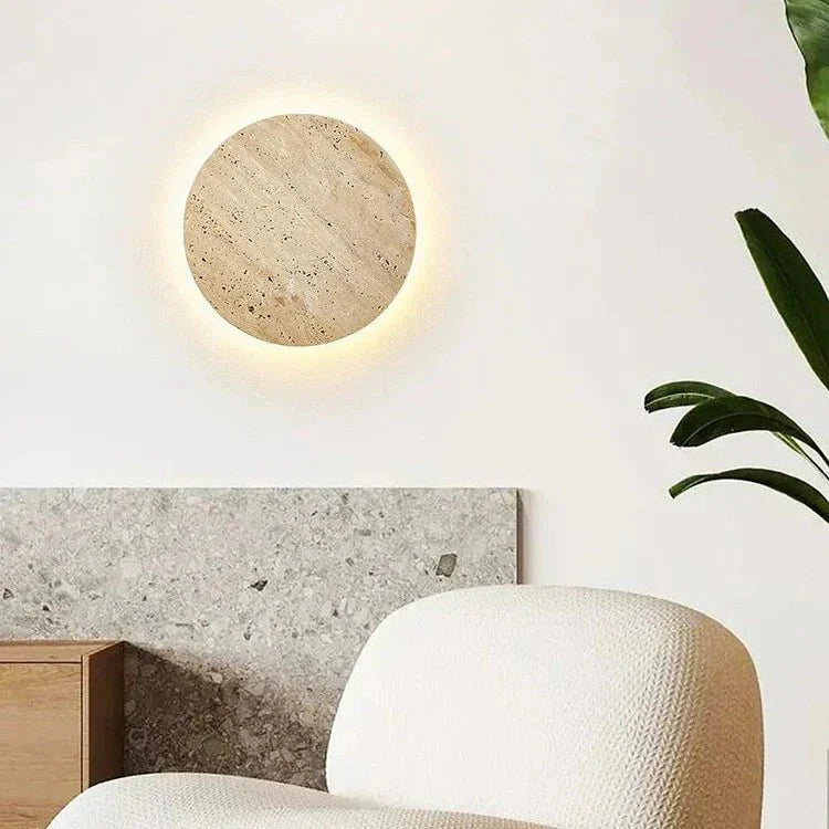 Apportez de la Chaleur avec la Lampe Murale Ronde en Travertin Stein