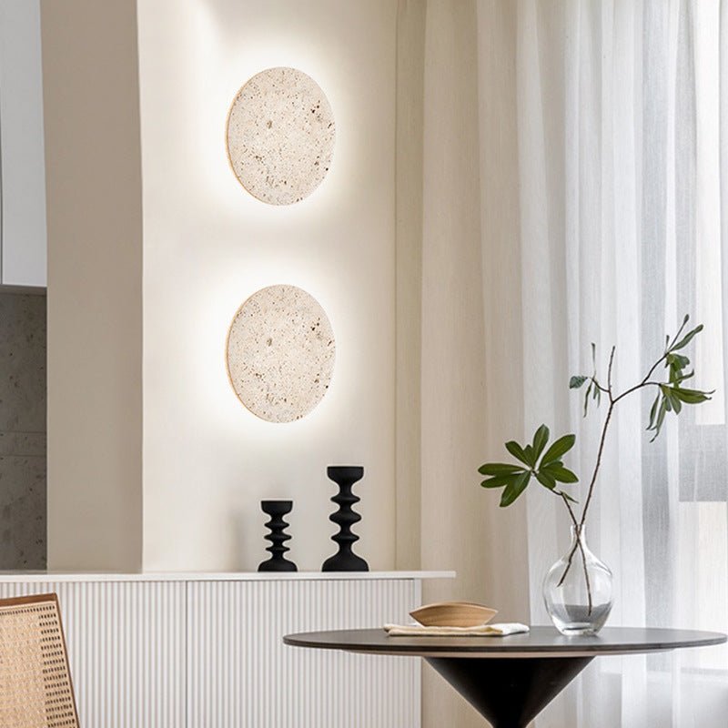 Apportez de la Chaleur avec la Lampe Murale Ronde en Travertin Stein