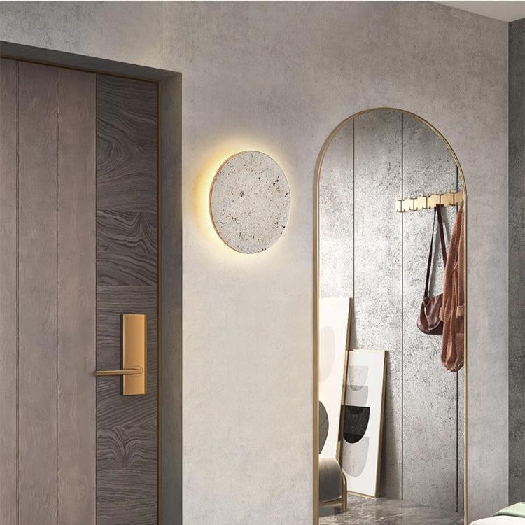 Apportez de la Chaleur avec la Lampe Murale Ronde en Travertin Stein