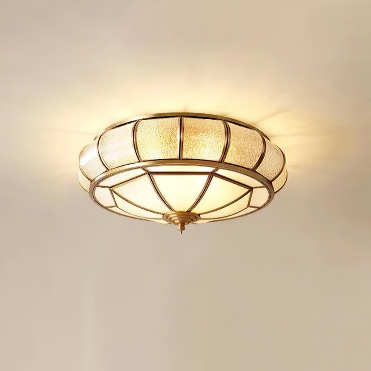 Éclairez votre Espace avec L'élégante Ronde Illumination Raffinée
