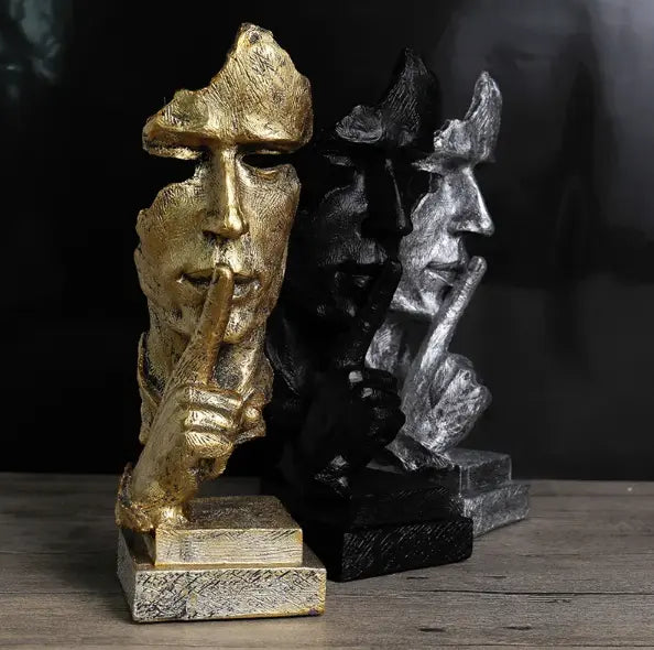 Le Silence est d'Or - Statue Sosho