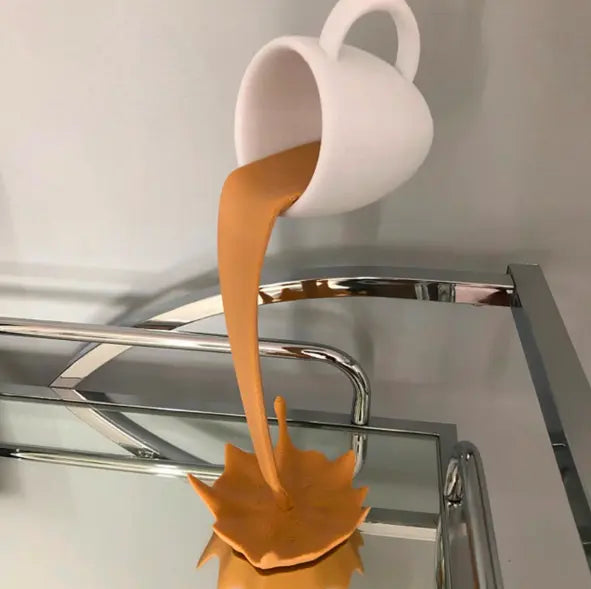 La Tasse Renversée - Sculpture Sosho